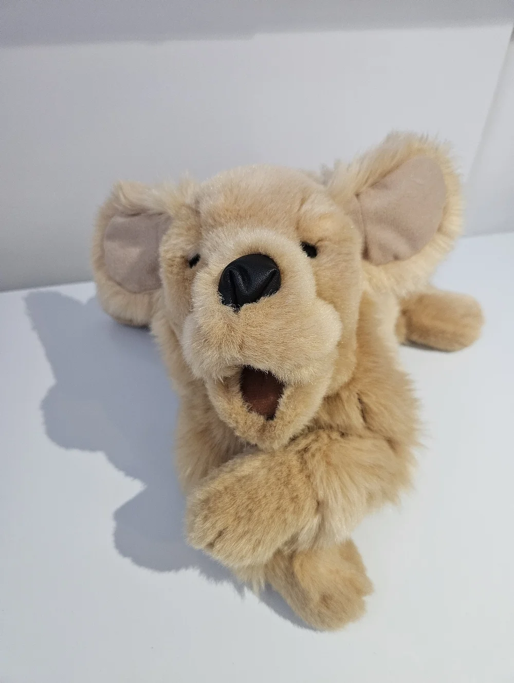Folkmanis Full Puppet Golden Retriever Puppy 17" - Picture 2 of 14
